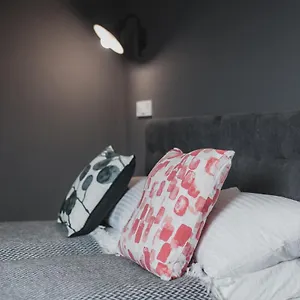 https://kostjukowski-apartments-mudroho-12-v.hotelslviv.net